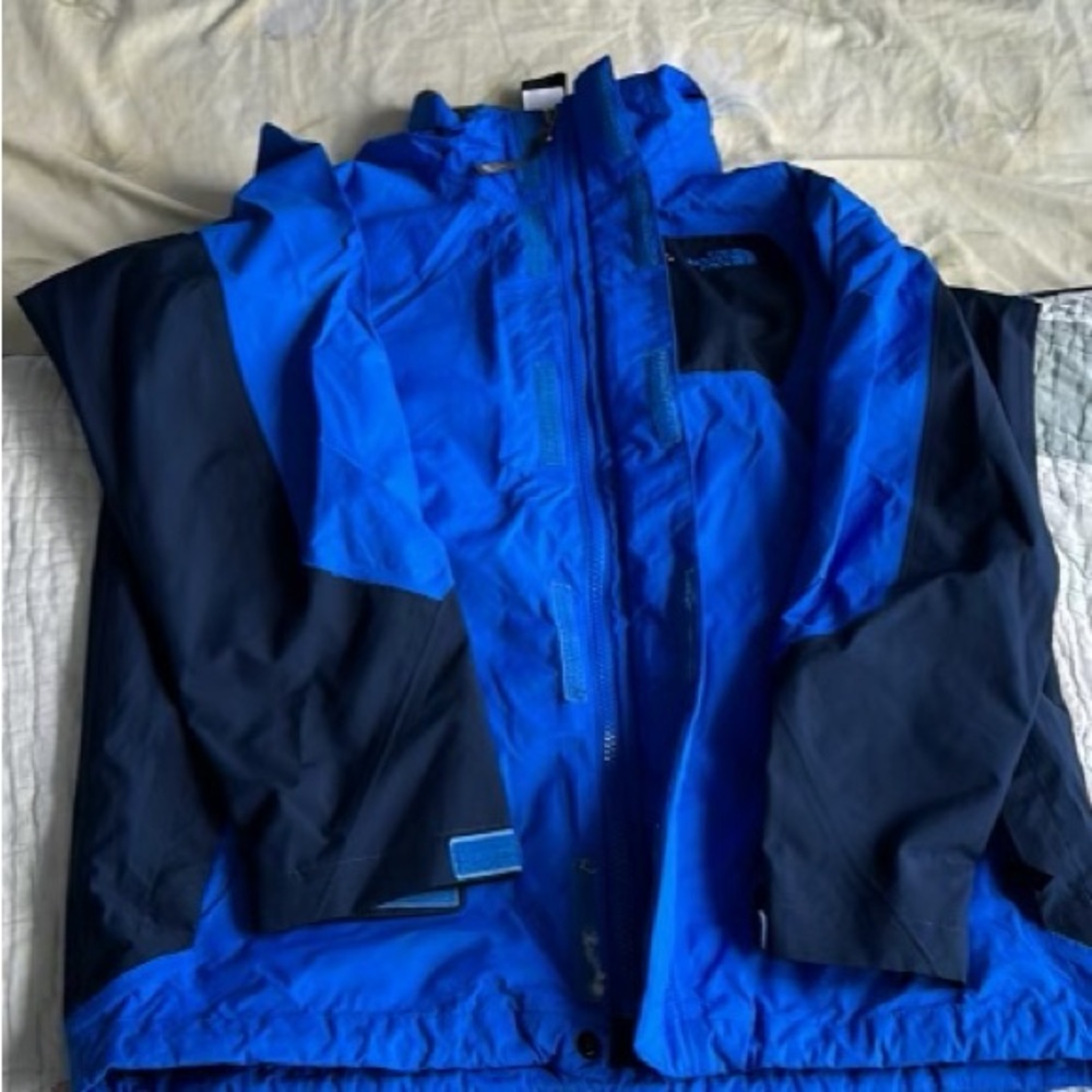 Boys northface fleece jacket